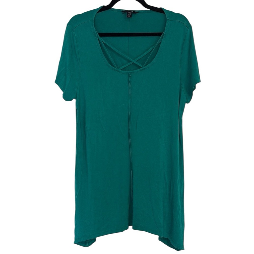 🌻 Terre Bleue Crossover Neckline Flowy Top